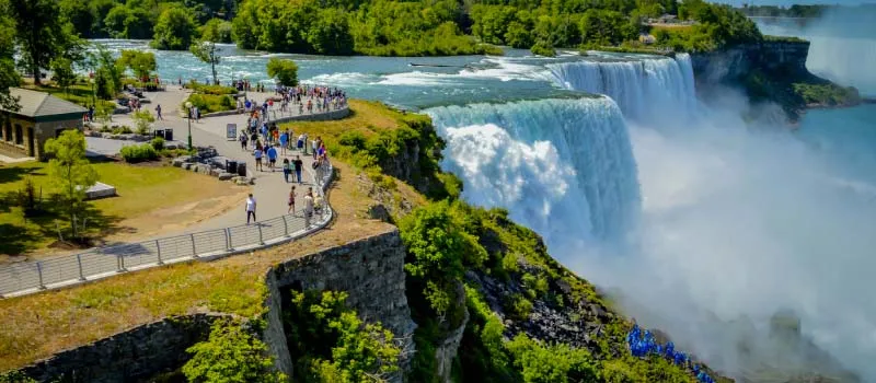 Viajar a las Cataratas del Niágara en Primavera
