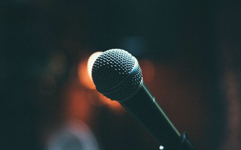 Standup comedy en Nueva York por la noche