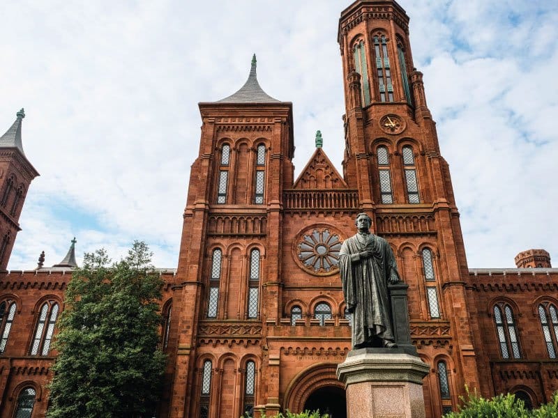 Smithsonian Institution Building