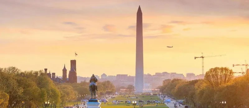 how to get to the top of the Washington monument